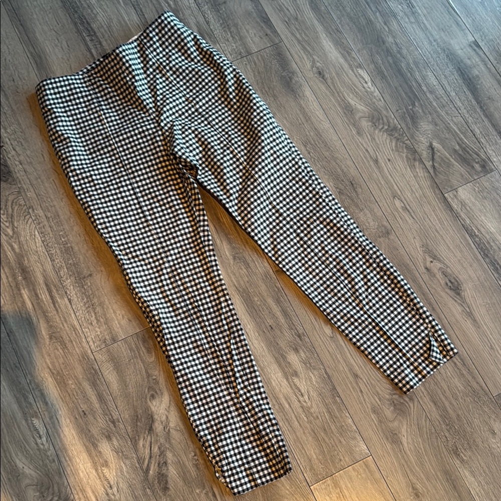 Veronica Beard Black and White Striped Trousers